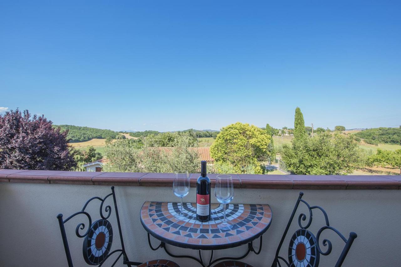 Agriturismo Il Fontanile 마르실리아나 외부 사진