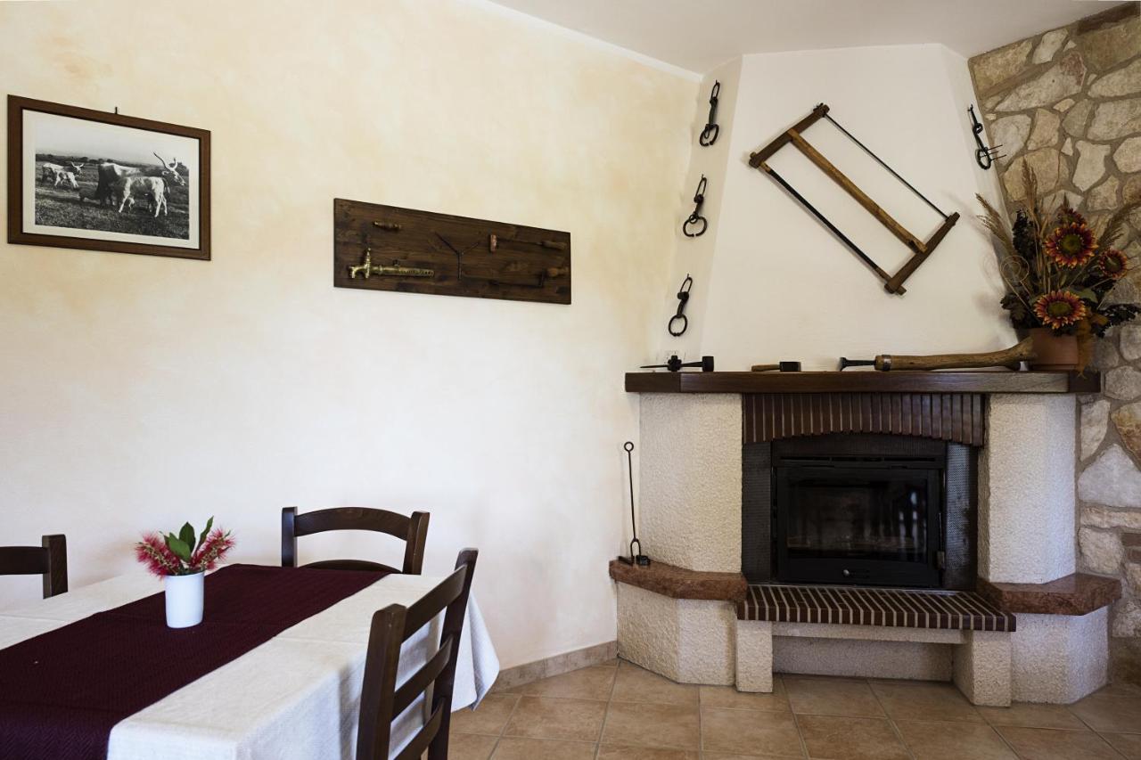Agriturismo Il Fontanile 마르실리아나 외부 사진